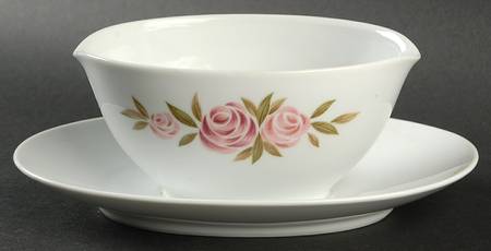 Roseate Gravy Boat with Attached Underplate