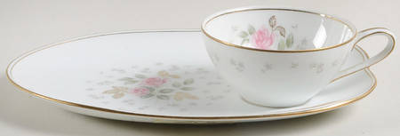 Rosebud Snack Plate & Cup Set