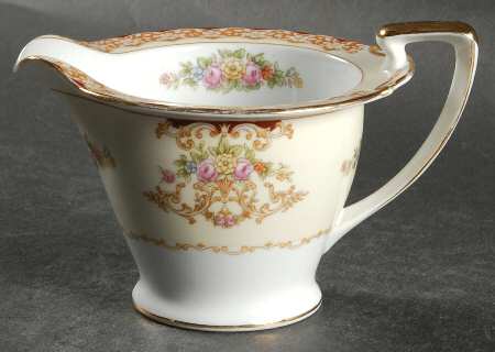 Rosebud Creamer