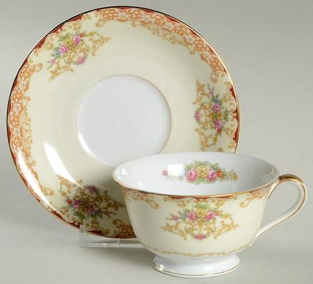 Rosebud Footed Cup & Saucer Set