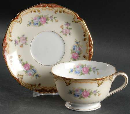 Roseda Footed Cup & Saucer Set