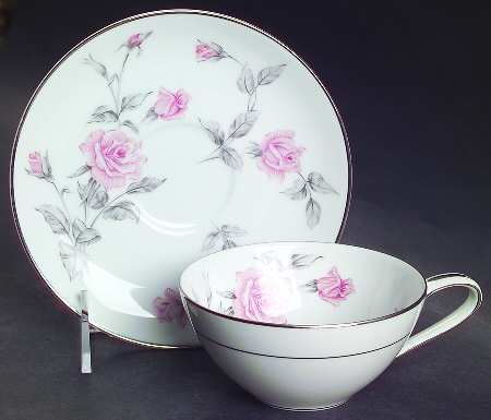 Roseglen Flat Cup & Saucer Set