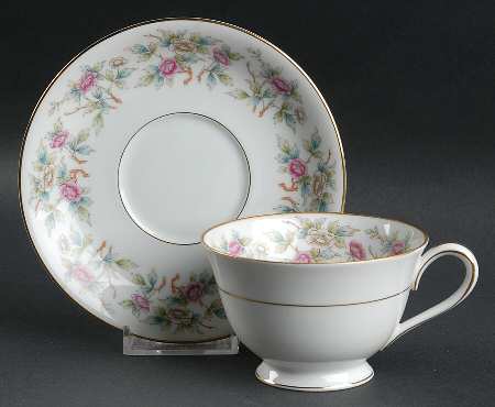 Roselace Footed Cup & Saucer Set