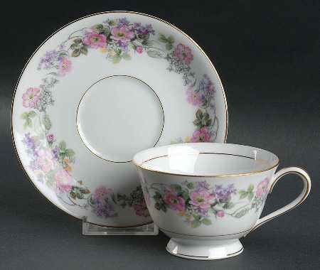 Roselane Footed Cup & Saucer Set