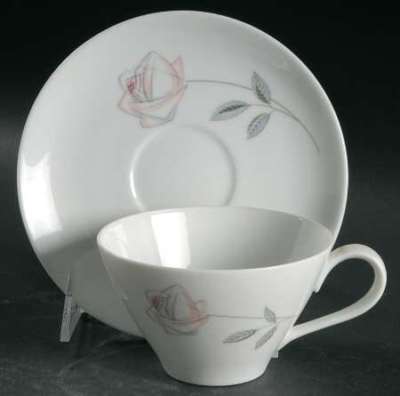 Roselin Flat Cup & Saucer Set