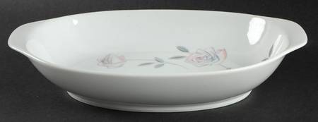 Roselin 11" Oval Vegetable Bowl