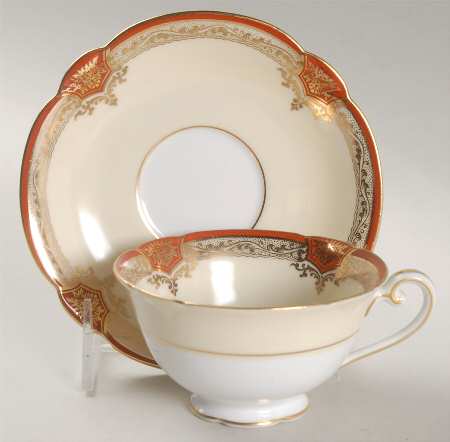 Roseolyn Footed Cup & Saucer Set