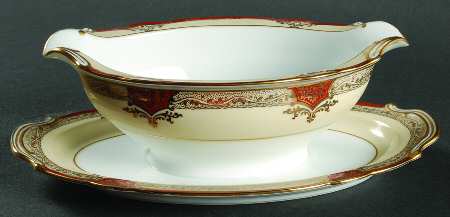 Roseolyn Gravy Boat with Attached Underplate