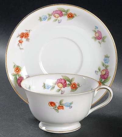 Roselyn Footed Cup & Saucer Set