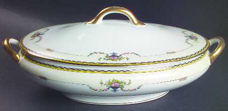 Rosemary Oval Covered Vegetable