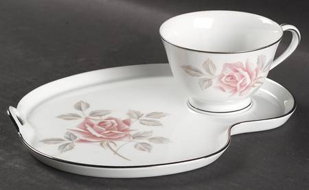 Rosemist Snack Plate & Cup Set