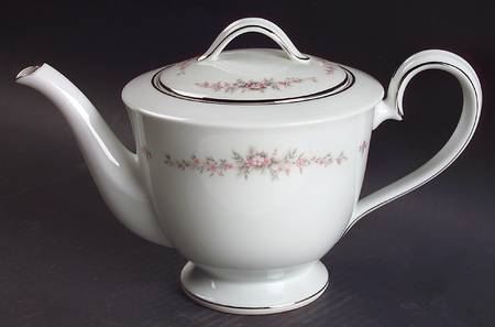 Rosepoint Teapot & Lid by Noritake