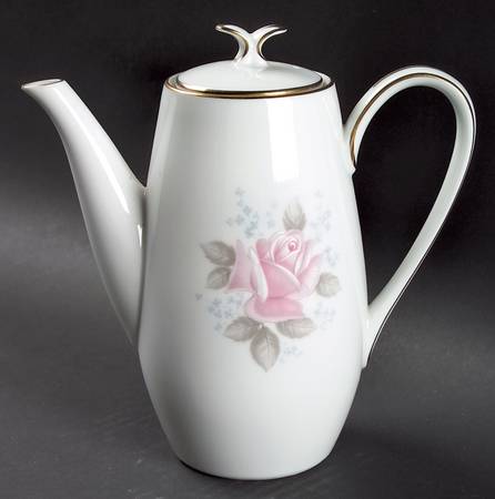 Roseville Small Coffee Pot & Lid