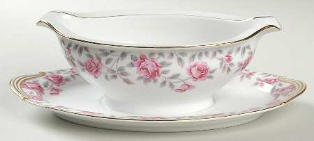 Rosewood Gravy Boat with Attached Underplate