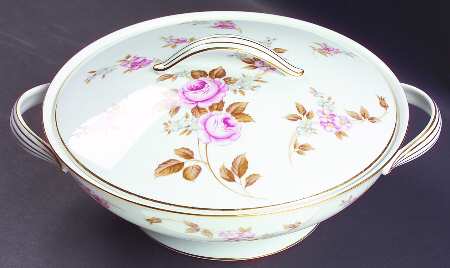 Rosilla Round Covered Vegetable