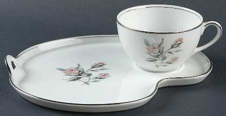 Rossina Snack Plate & Cup Set