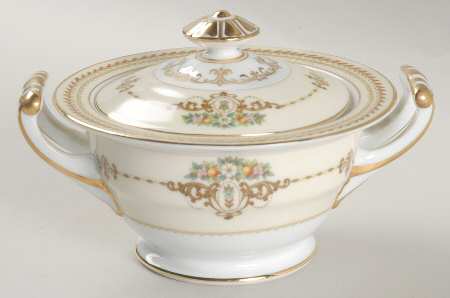 Rostand Sugar Bowl & Lid