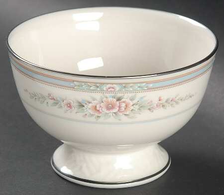 Rothschild 4" Footed Bowl