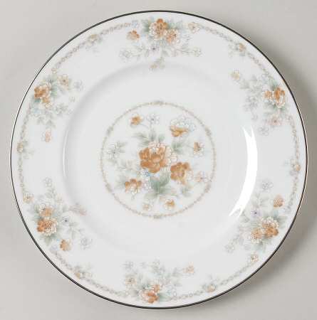 Roundelay Salad Plate