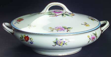 Rouen Round Covered Vegetable