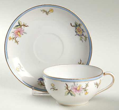 Rouen Flat Cup & Saucer Set