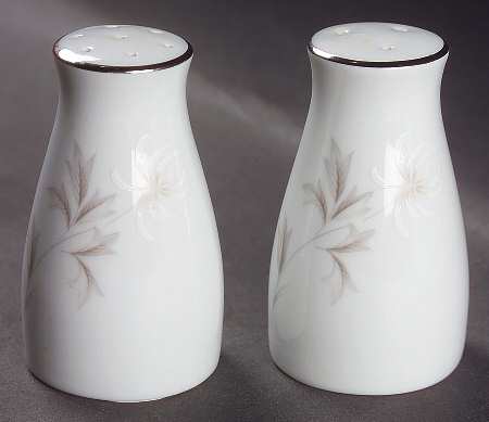 Rowena Salt & Pepper Set