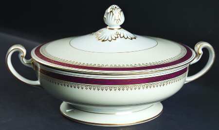 Rubeta Round Covered Vegetable