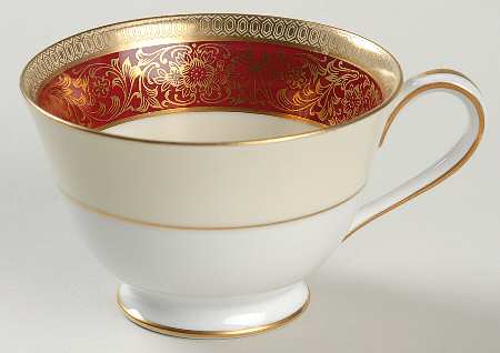 Rubigold Footed Cup