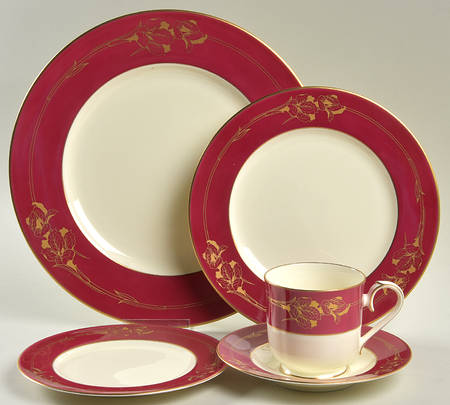 Ruby Garland 5 Piece Place Setting