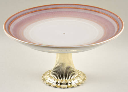 Russet Cake Stand with 4"-5" Metal Pedestal  Hc