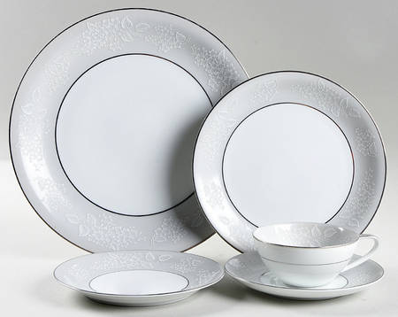 Sabrina 5 Piece Place Setting