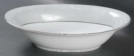 Sabrina 10" Oval Vegetable Bowl