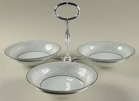 Sabrina 7" x 12" 3-Part Relish & Metal Stand (FR) HC
