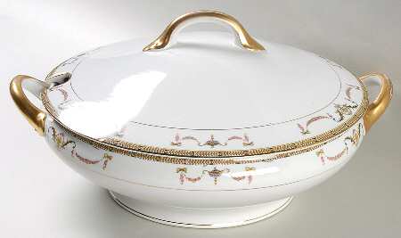 The Sahara Tureen &  Lid
