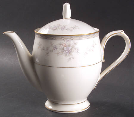 Salzburg Teapot & Lid