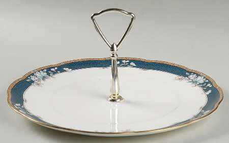 Sandhurst Round Serving Plate with Handle (DP)