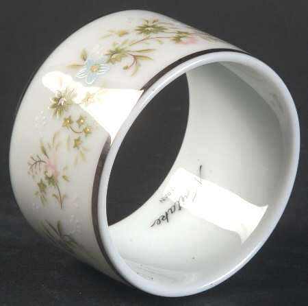 Savannah (Rim, Platinum) Napkin Ring
