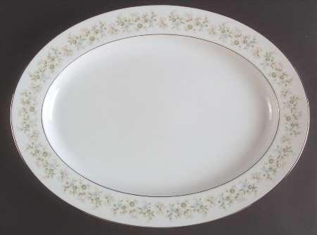 Savannah (Rim, Platinum) 16" Oval Serving Platter