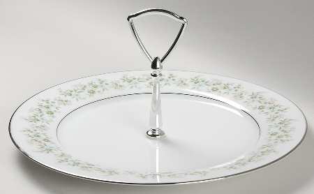 Savannah (Rim, Platinum) Round Serving Plate with Handle (DP)