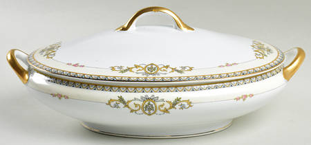 Savona Oval Covered Vegetable