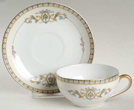 Savona Flat Cup & Saucer Set