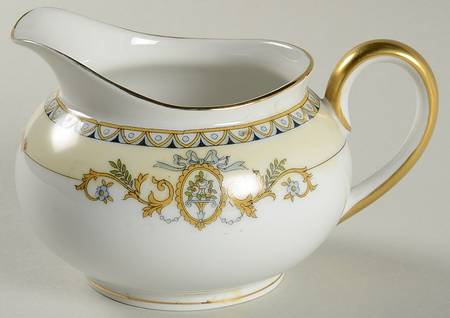 Savona Creamer