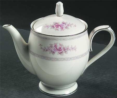 Scarborough Teapot & Lid