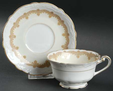 Schenley Footed Cup & Saucer Set