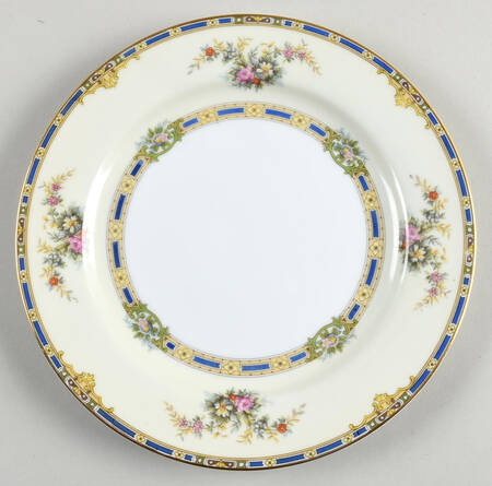 Sedalia Luncheon Plate