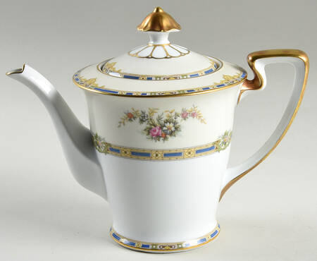 Sedalia Small Coffee Pot & Lid