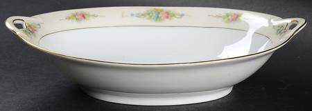 The Sedan 9" Oval Vegetable Bowl