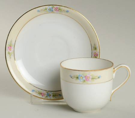 The Sedan Flat Demitasse Cup & Saucer Set