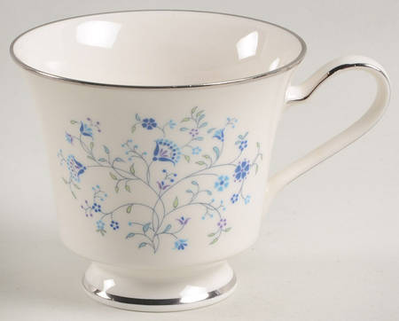 Serene Garden Footed Cup