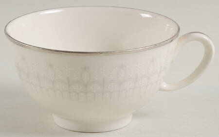 Selene Footed Cup
